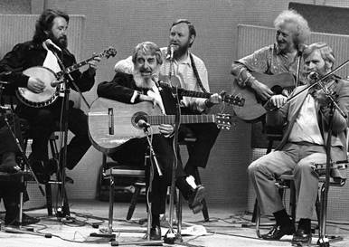 Flashback: It&#39;s been 55 years since The Dubliners formed - Independent.ie